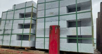 曲靖 芝麻白花岗岩路沿石，平石，路侧石，马路牙子，路缘石，立缘石，平缘石等