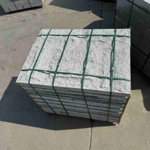 曲靖 白麻花岗岩石材自然面蘑菇石成品