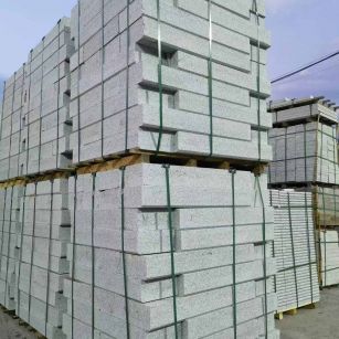 曲靖 芝麻白花岗岩路沿石，路缘石，路肩石，道牙，立缘石，马路牙子，街沿石，侧石等