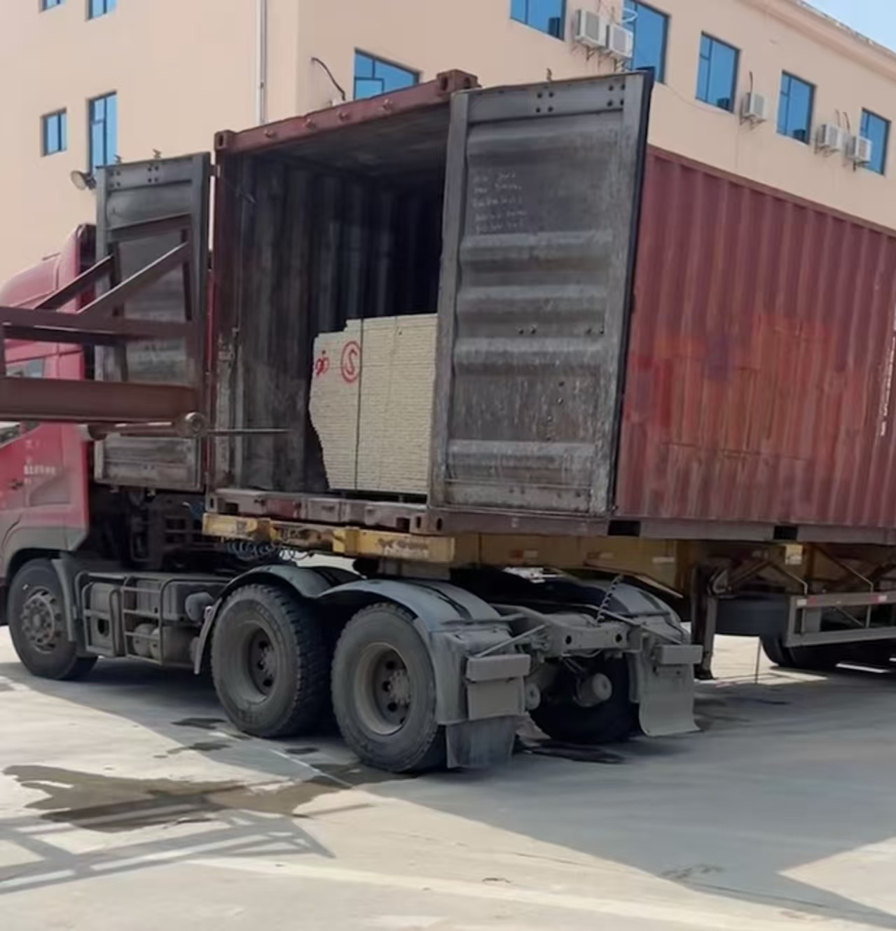 曲靖 黄金麻荔枝面毛板