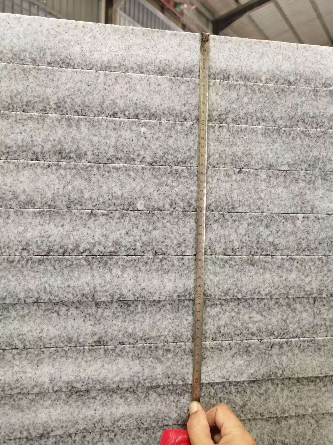 曲靖 芝麻白火烧成品厚薄均匀，B料价格接近A料质量