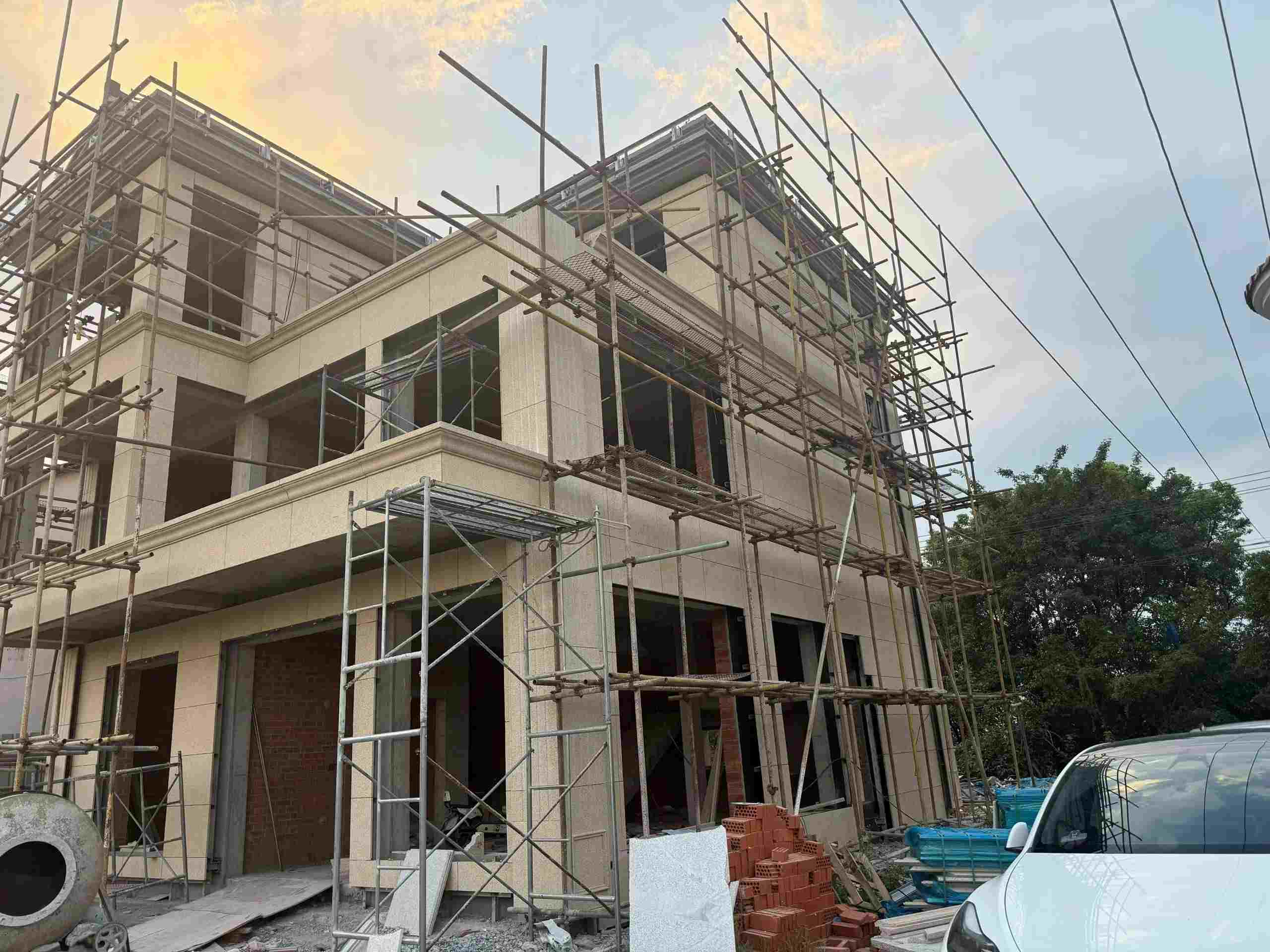 曲靖 黄金麻荔枝面花岗岩外墙干挂