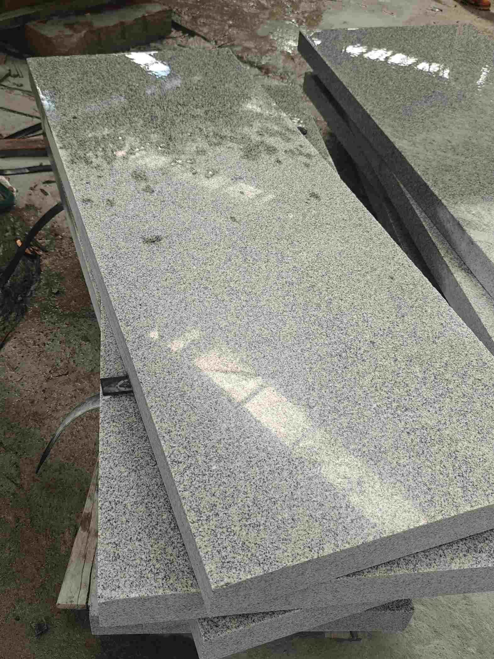 曲靖 芝麻白栏杆料半成品