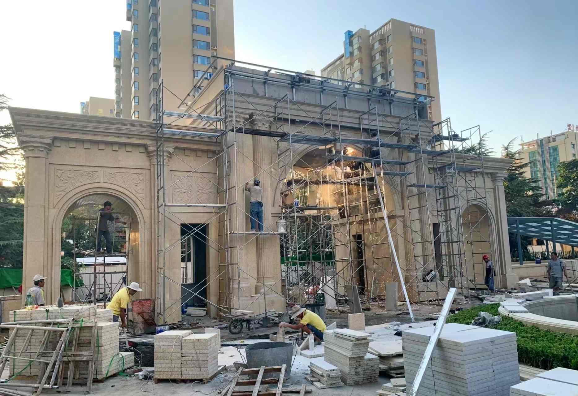 曲靖 黄金麻荔枝面花岗岩小区门楼外墙干挂