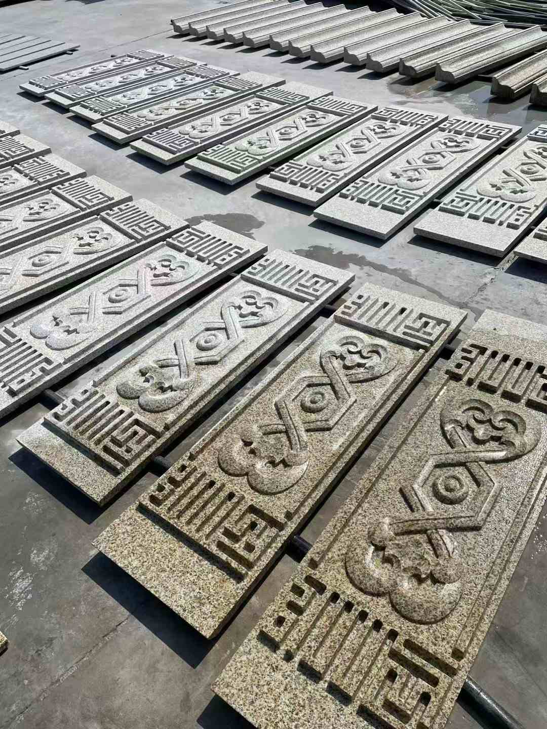 曲靖 黄金麻花岗岩外墙雕刻板