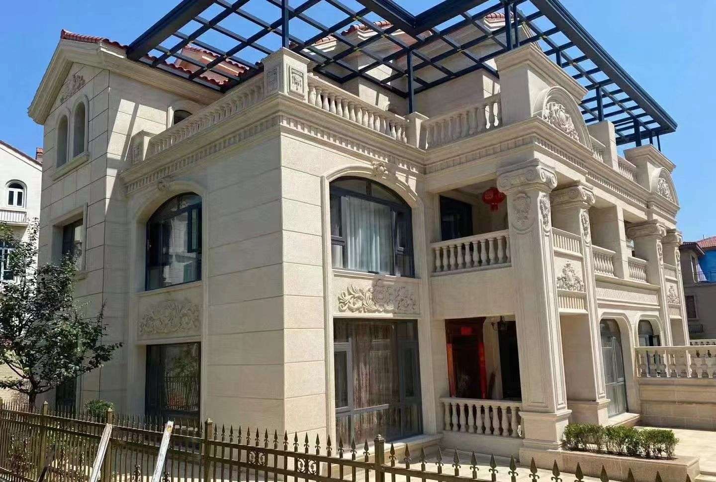 曲靖 黄金麻花岗岩荔枝面别墅外墙干挂