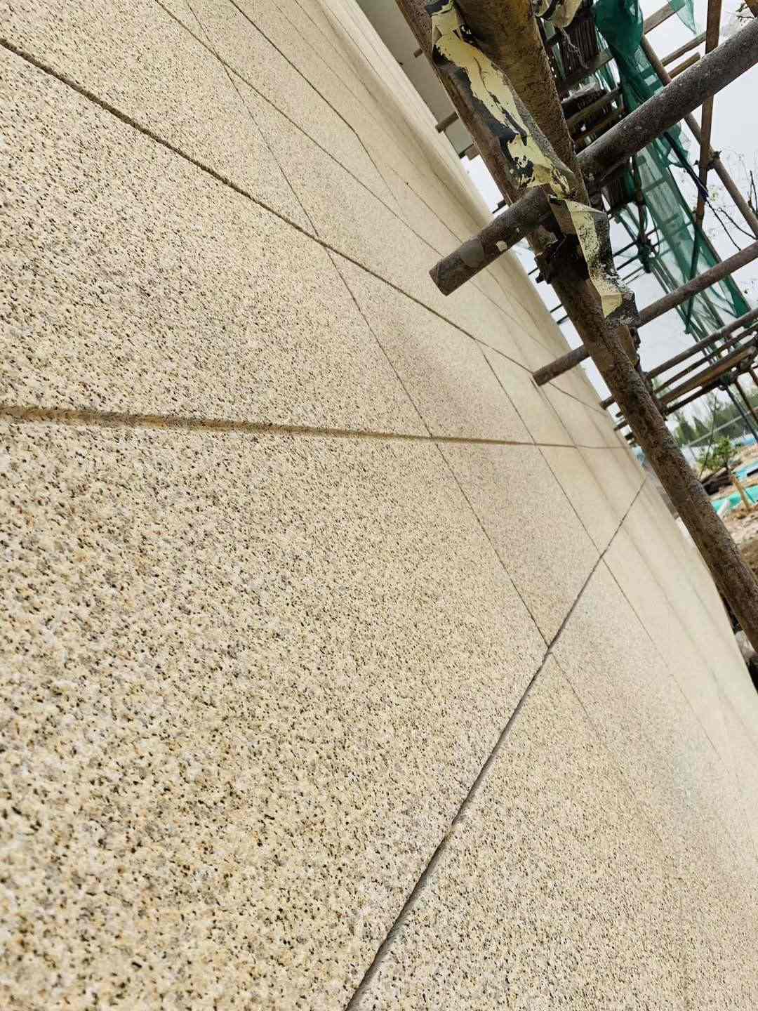 曲靖 黄金麻花岗岩荔枝面外墙干挂石材效果示例