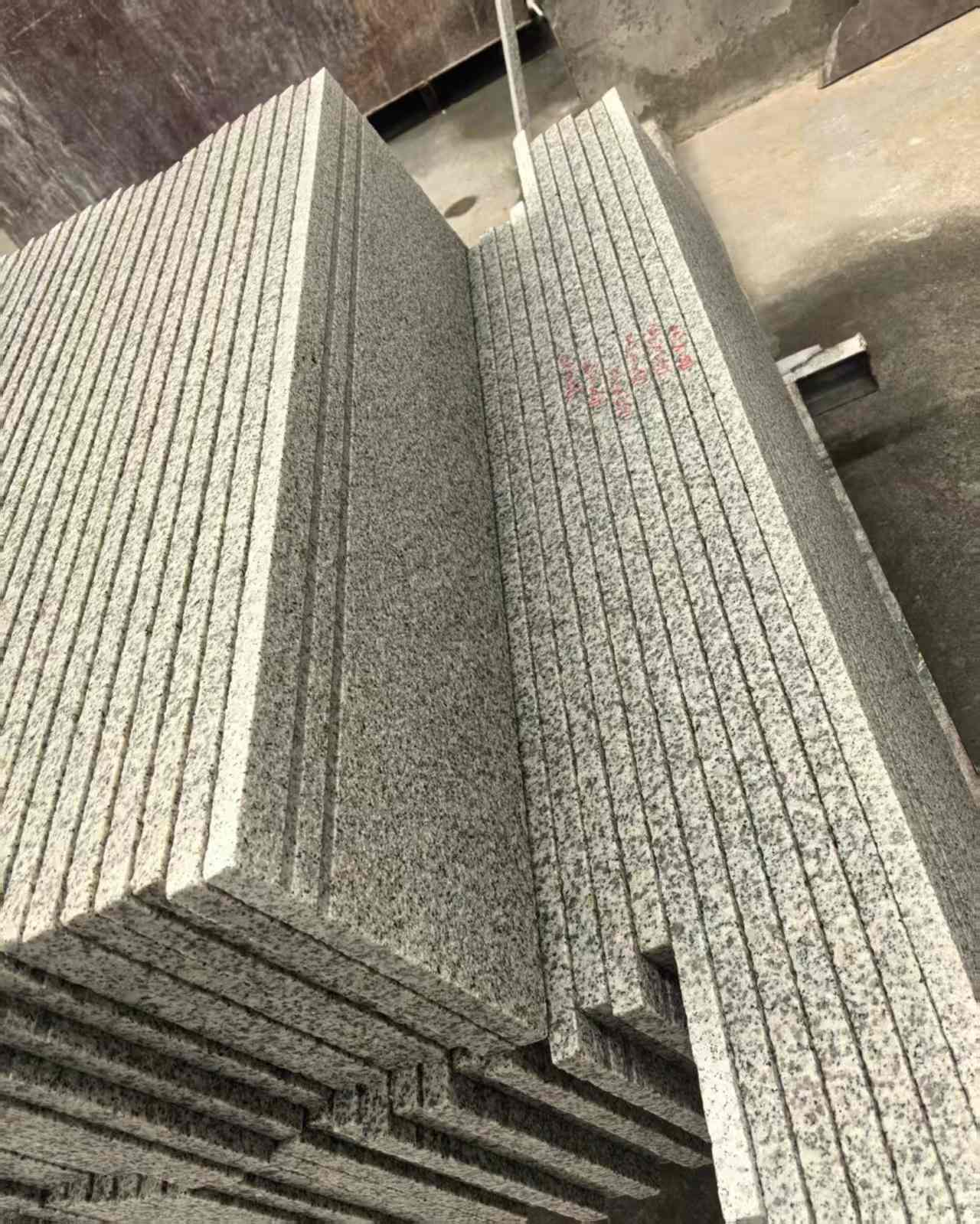 曲靖 白麻荔枝面花岗岩楼梯踏步