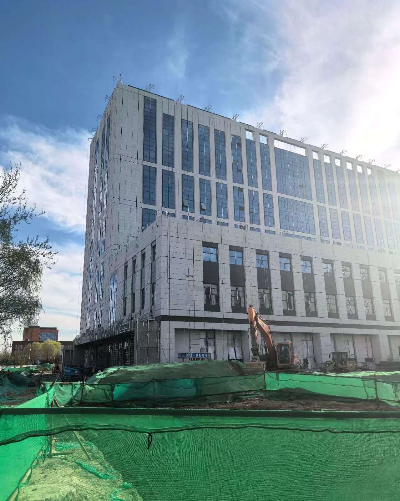 曲靖 白麻花岗岩石材外墙干挂